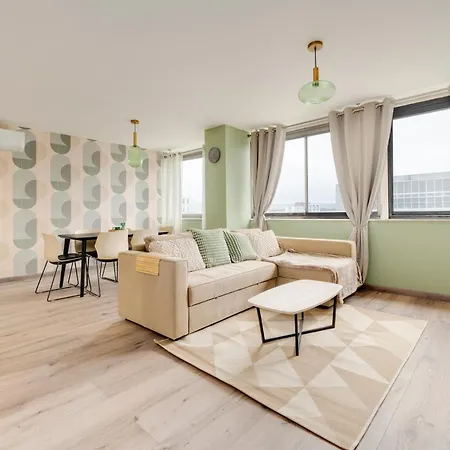 Vue Sur Le Palais - Gare Congres - Parking - T3