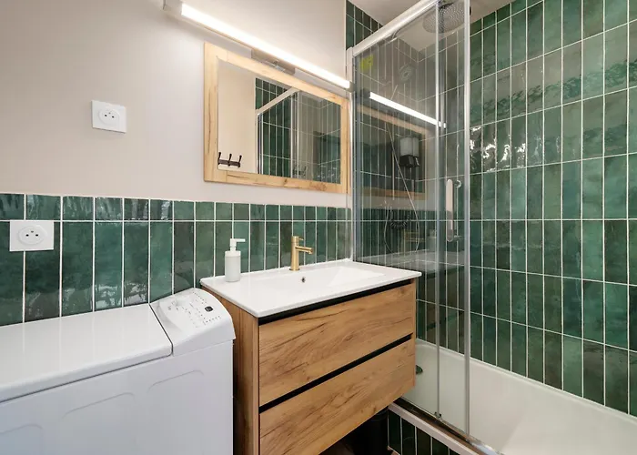 Vue Sur Le Palais - Gare Congrès - Parking - T3 Appartamento *