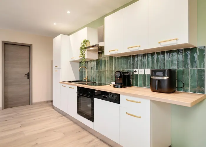 Appartamento Vue Sur Le Palais - Gare Congrès - Parking - T3